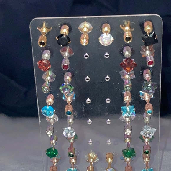 Colorful Double sided Titanium Stud Earring pick (1) - Picture 6 of 6